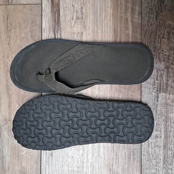[Quicksilver] Men's Flip Flops Size 12 M - Picture 3 of 5